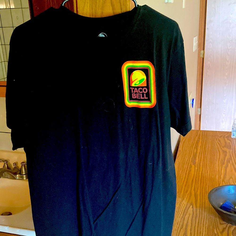 Taco Bell mens t shirt